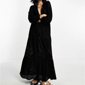 Iisla & Bird long sleeve maxi eyelet summer dress in black size 6 NWT